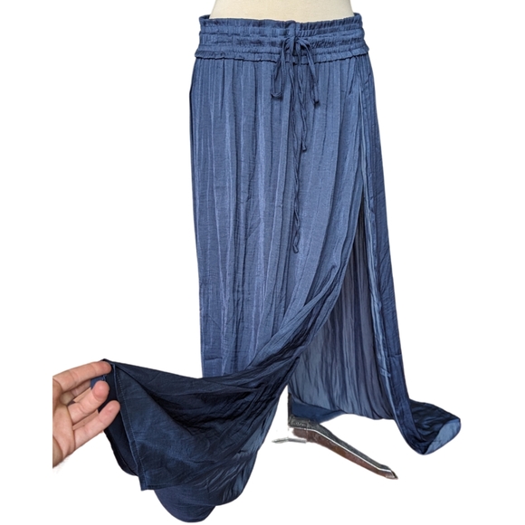 Hem & Thread Maxi Split Skirt - Picture 3 of 5